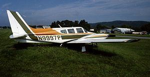 Piper PA-40 Arapaho httpsuploadwikimediaorgwikipediacommonsthu