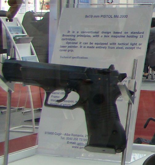 Pistol model 2000