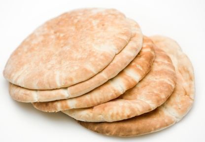 Pita What is the difference between pita bread and tortilla bread How do