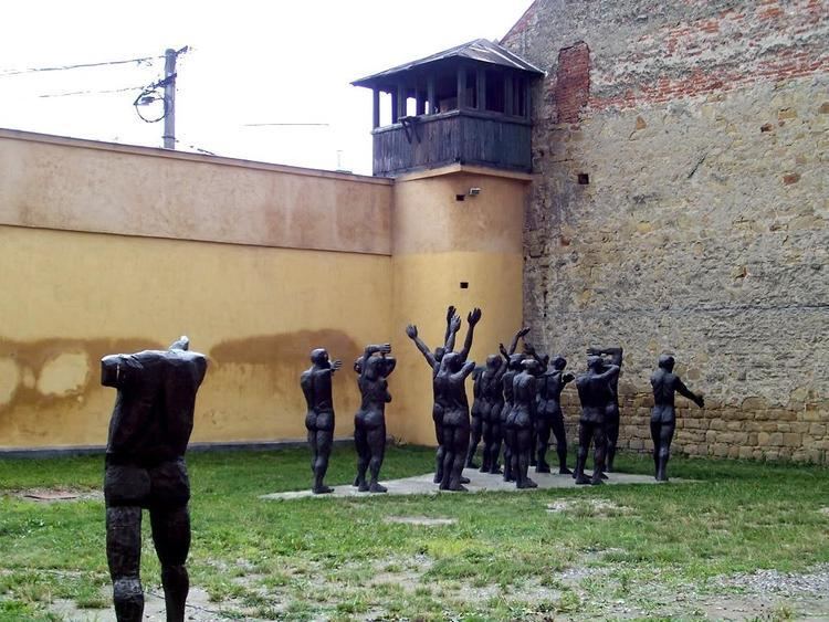 Pitești prison Communist prisons Fort XIII Jilava RamnicuSarat Sighetu