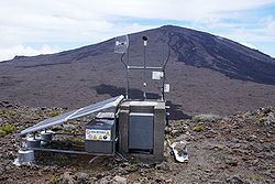 Piton de la Fournaise Volcano Observatory httpsuploadwikimediaorgwikipediacommonsthu