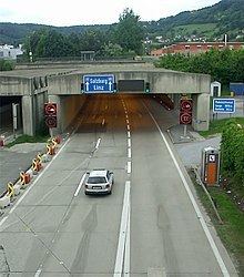 Plabutsch Tunnel httpsuploadwikimediaorgwikipediacommonsthu