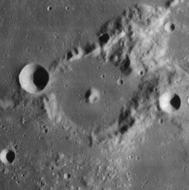 Plana (crater)