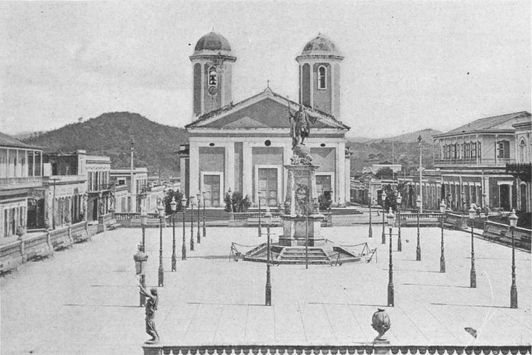 Plaza Colón