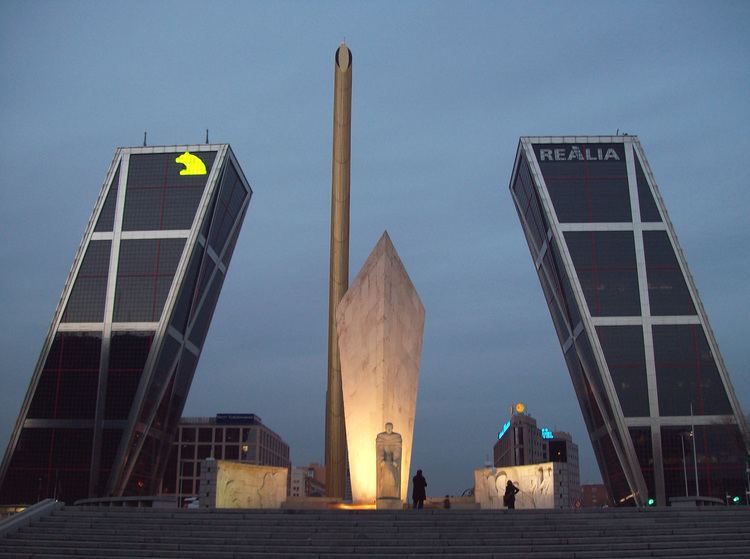 Plaza de Castilla FilePlaza de Castilla Madrid 09jpg Wikimedia Commons