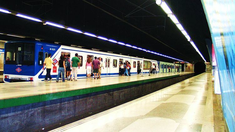 Plaza Elíptica (Madrid Metro)