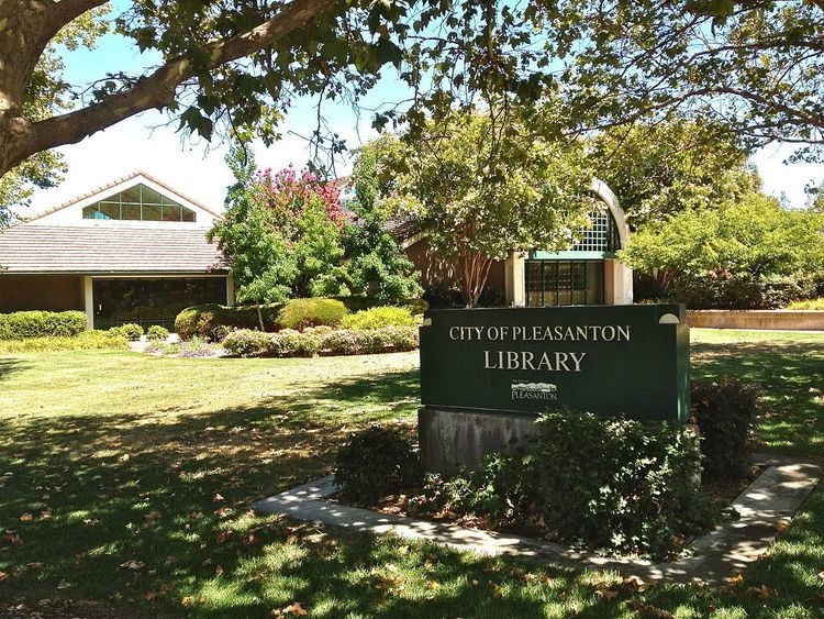 Pleasanton Public Library