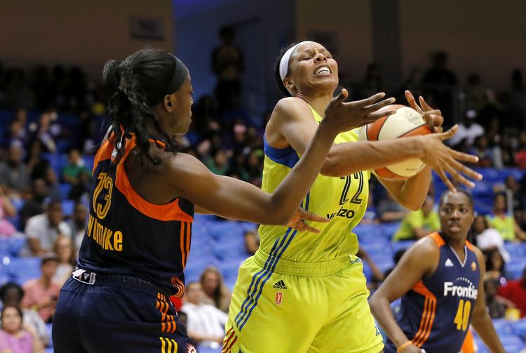 Plenette Pierson Minnesota Lynx add WNBA veteran Plenette Pierson