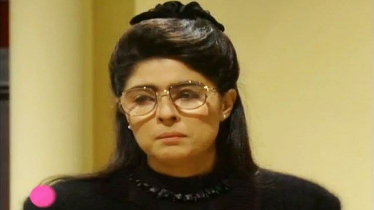 Pobre niña rica Victoria Ruffo recuerda su participacin en quotPobre Nia Ricaquot YouTube