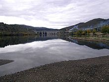 Pocinho Dam httpsuploadwikimediaorgwikipediacommonsthu