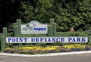 Point Defiance Park Volunteers put more eyes ears on Point Defiance Park gt News gt Metro