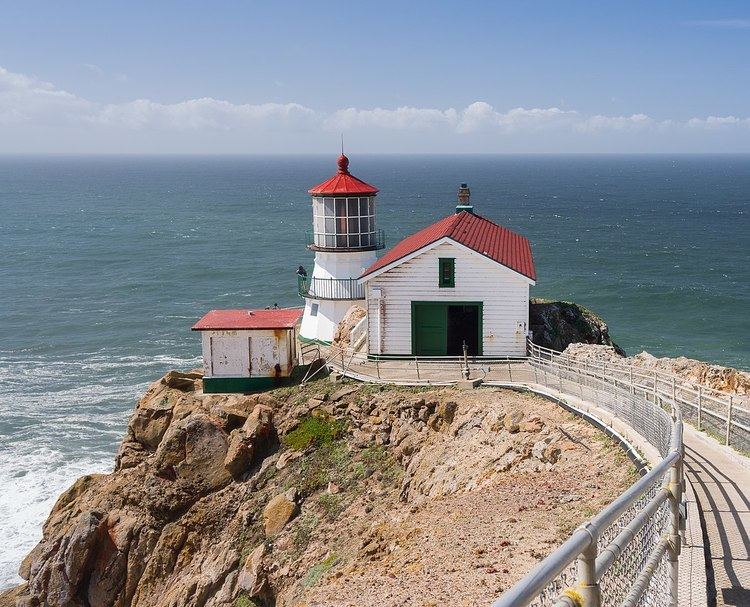 Point Reyes Lighthouse httpsuploadwikimediaorgwikipediacommonsthu