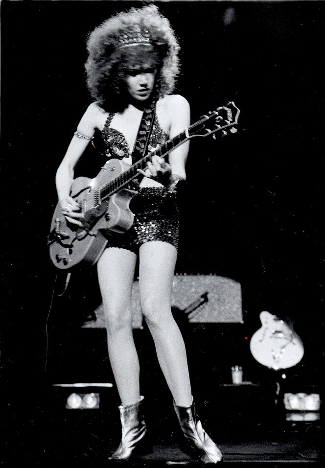 Poison Ivy (musician) POISON IVY OF THE CRAMPS PSYCHOBILLY GUITAR GODDESS The Selvedge