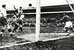 Poland v Brazil (1938 FIFA World Cup) uploadwikimediaorgwikipediacommonsthumb66b