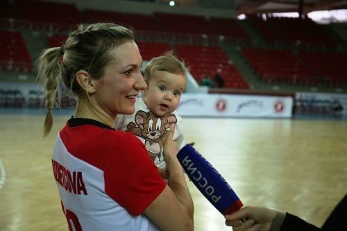 Polina Kuznetsova Players on maternity leave handball mamas Page 2 HANDBALL123COM