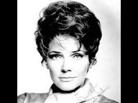 Polly Bergen httpsiytimgcomviSOtqHMnEwchqdefaultjpg