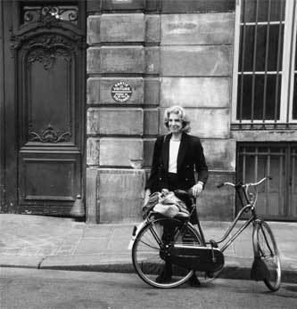 Polly Platt (author) A Sad Farewell to Polly Platt Secrets of Paris The only
