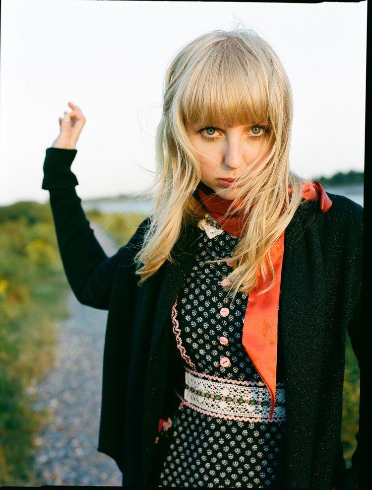 Polly Scattergood Polly Scattergood Interview