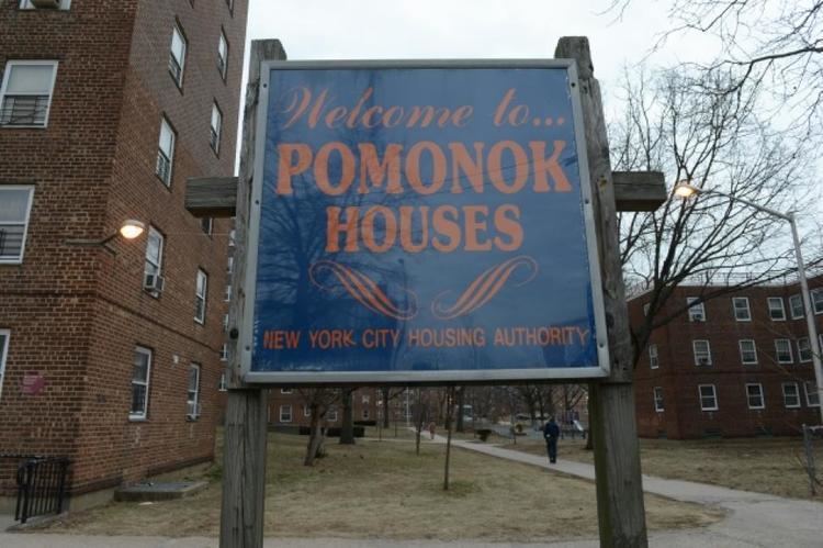 Pomonok, Queens qnscomwpcontentuploads201606pomonokhousesJ