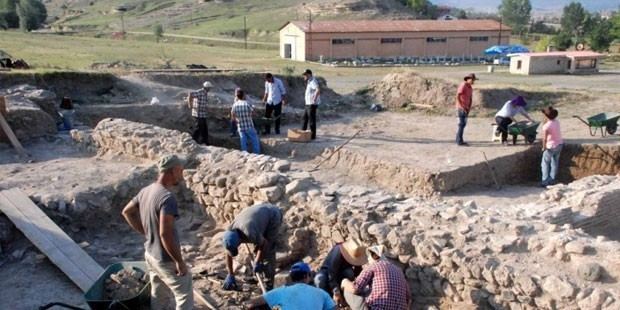 Pompeiopolis Pompeiopolis gnyzne kyor KltrSanat T24