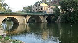 Pont de Molins httpsuploadwikimediaorgwikipediacommonsthu