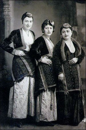 Pontic Greek Pontic Greek women of Pontus People of Pontus Pinterest