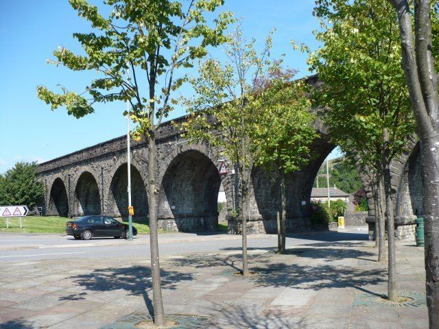 Pontlottyn Railway Viaduct Pontlottyn Robin Drayton ccbysa20 Geograph