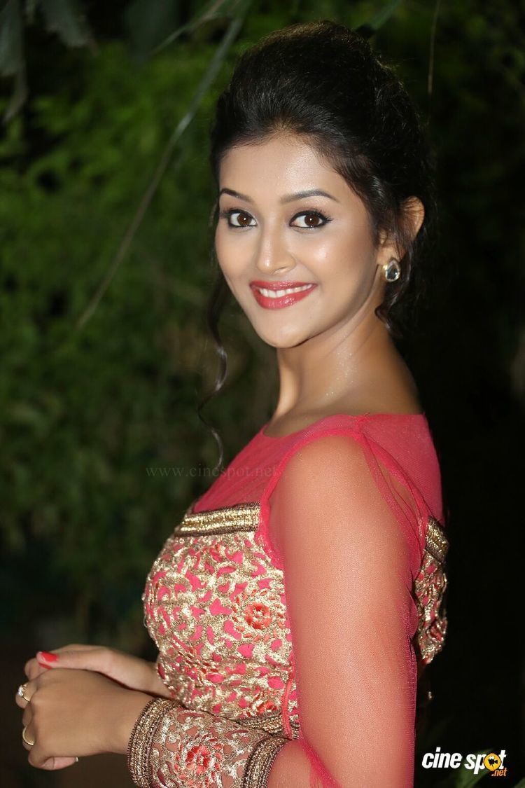 Pooja Jhaveri jhaveri at bham bolenath audio launch 12