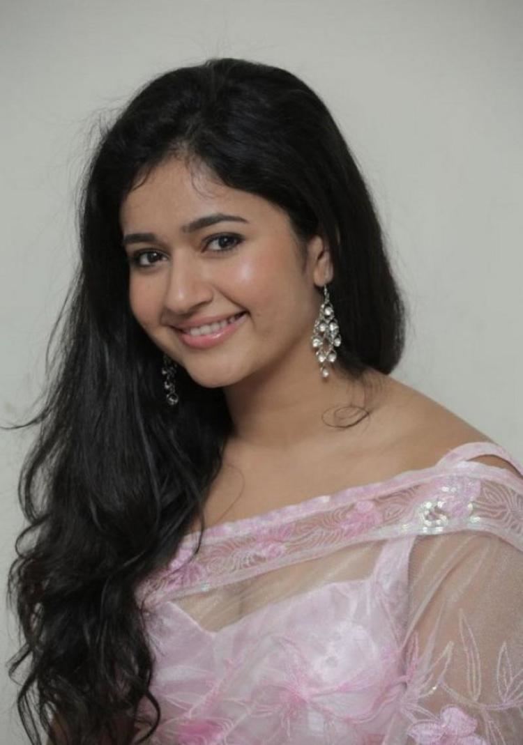 Poonam Bajwa Poonam Bajwa Hot StillsPoonam Bajwa hotPoonam Bajwa