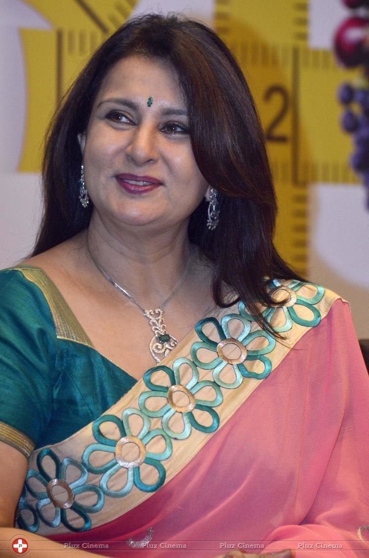 Poonam Dhillon Poonam dhillon photos hot stills hindi tamil telugu