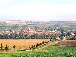 Popice, Czech Republic httpsuploadwikimediaorgwikipediacommonsthu