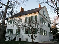 Poplar Hill Mansion httpsuploadwikimediaorgwikipediacommonsthu