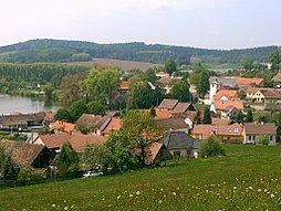 Popovice (Benešov District) httpsuploadwikimediaorgwikipediacommonsthu