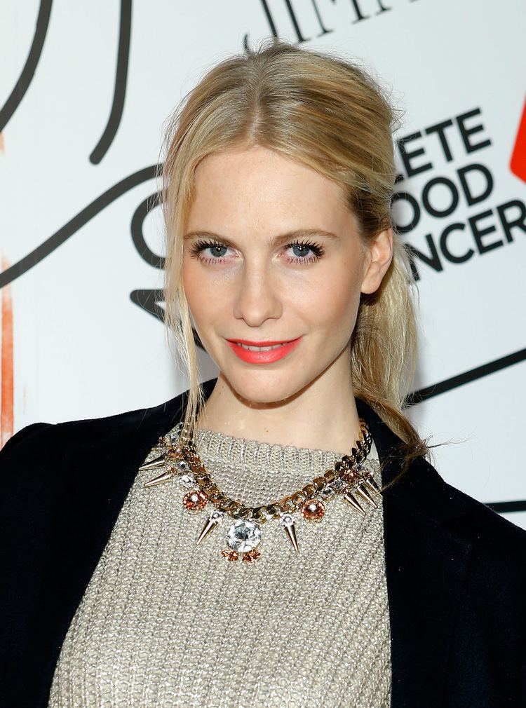 Poppy Delevingne Poppy Delevingne This Week39s Best Beauty Looks From