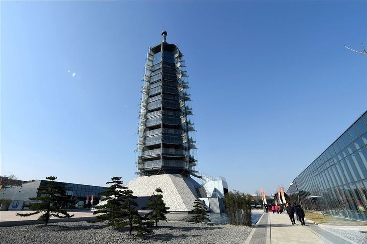 Porcelain Tower of Nanjing Famous Porcelain Tower of Nanjing Rebuilt Amusing Planet