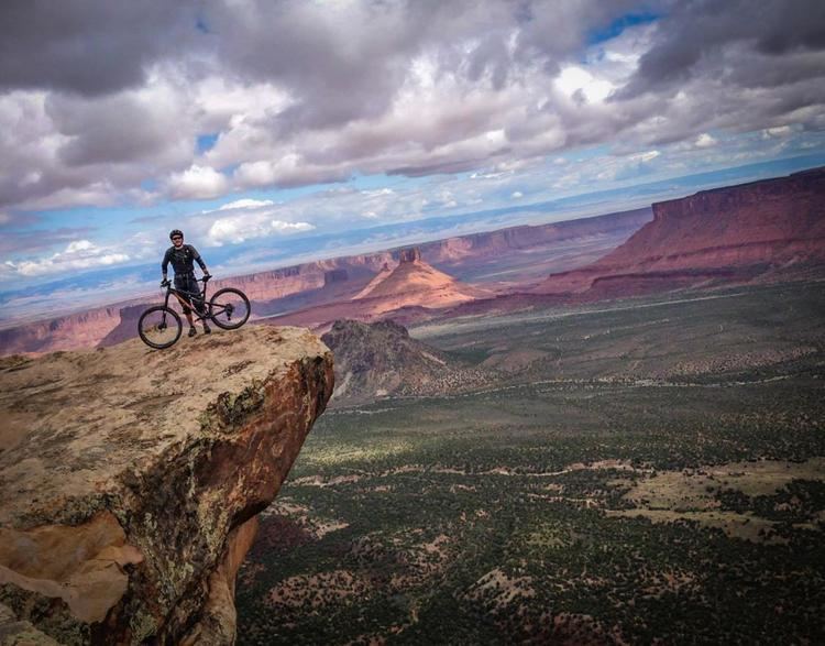 Porcupine Rim Trail Porcupine Rim Mountain Bike Trail in Moab Utah SINGLETRACKSCOM