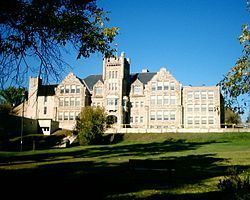 Port Arthur Collegiate Institute httpsuploadwikimediaorgwikipediacommonsthu