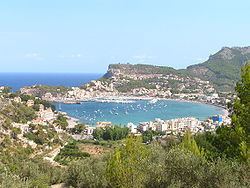Port de Sóller httpsuploadwikimediaorgwikipediacommonsthu