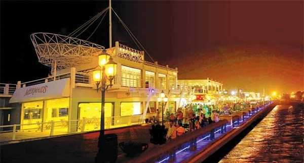 Port Grand Port Grand Karachi Restaurants Offer Iftar amp Dinner Buffet