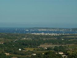 Port Grimaud httpsuploadwikimediaorgwikipediacommonsthu