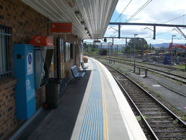 Port Kembla railway station