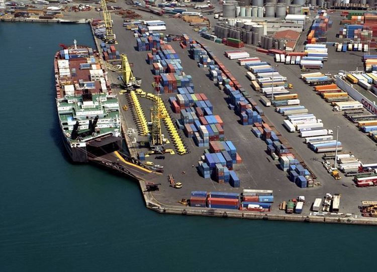 Port of Genoa Port of Genoa Development Plan Gets Support Dredging Today