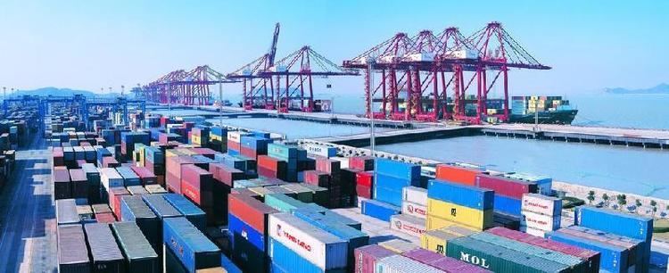 Port of Ningbo-Zhoushan NingboZhoushan port now accessible to world39s biggest 18000TEUers