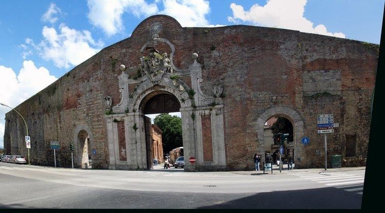 Porta Camollia, Siena Panoramio Photo of Porta Camollia Siena