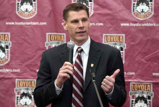 Porter Moser Porter Moser and Ramblers Must Look Past 03 Start