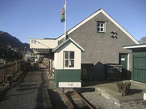Porthmadog (WHHR) railway station httpsuploadwikimediaorgwikipediacommonsthu
