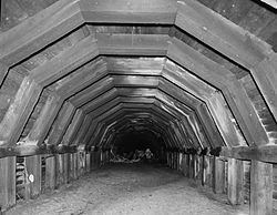 Portland and Southwestern Railroad Tunnel httpsuploadwikimediaorgwikipediacommonsthu