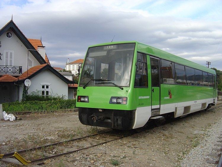 Portuguese train type 9500