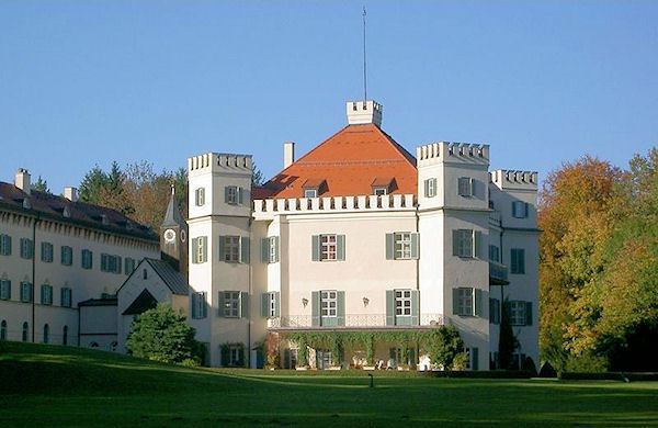 Possenhofen Castle Explore Pcking Upper Bavaria Germany tourism travel guide