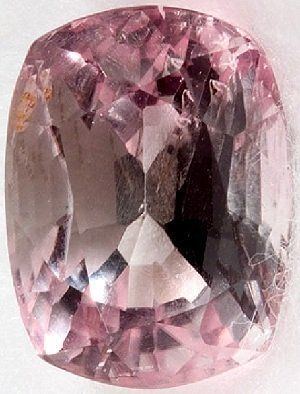 Poudretteite 941 carat poudretteite 3000carat considered the largest